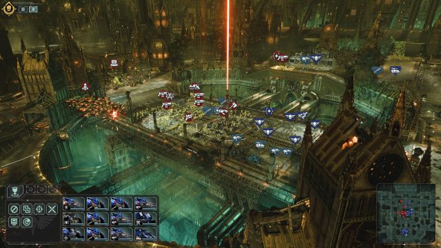 Бій у Total War: WARHAMMER 40,000 з тактичними резервами, укриттями та бронетехнікою