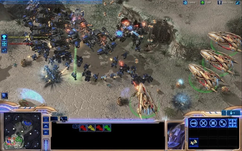 StarCraft II — масштабна битва в стратегії RTS у реальному часі.